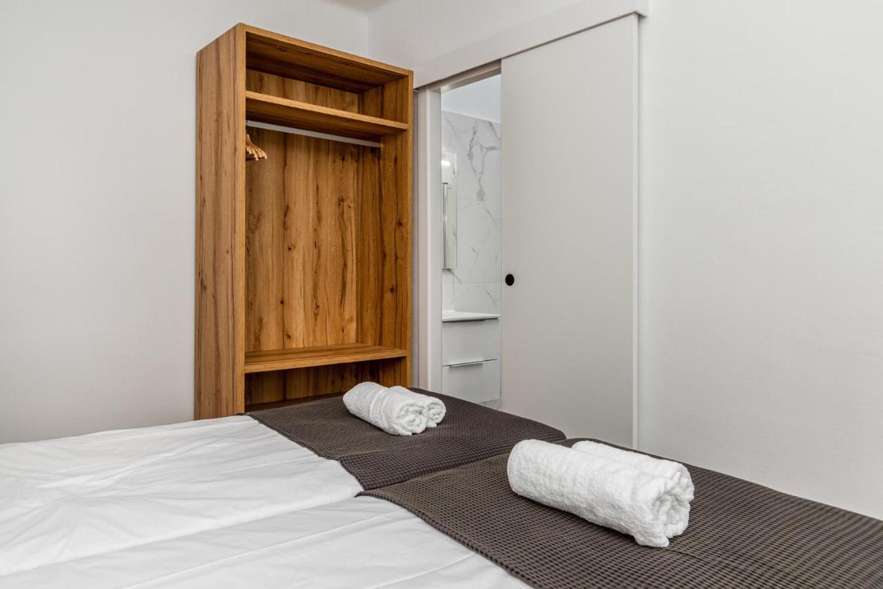 Appartamento Simply Stunning - Hidden Gem, Heart Of Poble Sec Barcellona Esterno foto