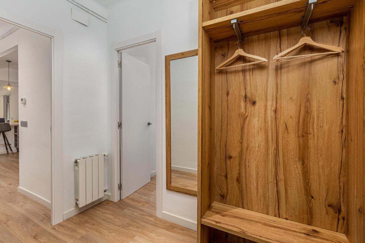 Appartamento Simply Stunning - Hidden Gem, Heart Of Poble Sec Barcellona Esterno foto